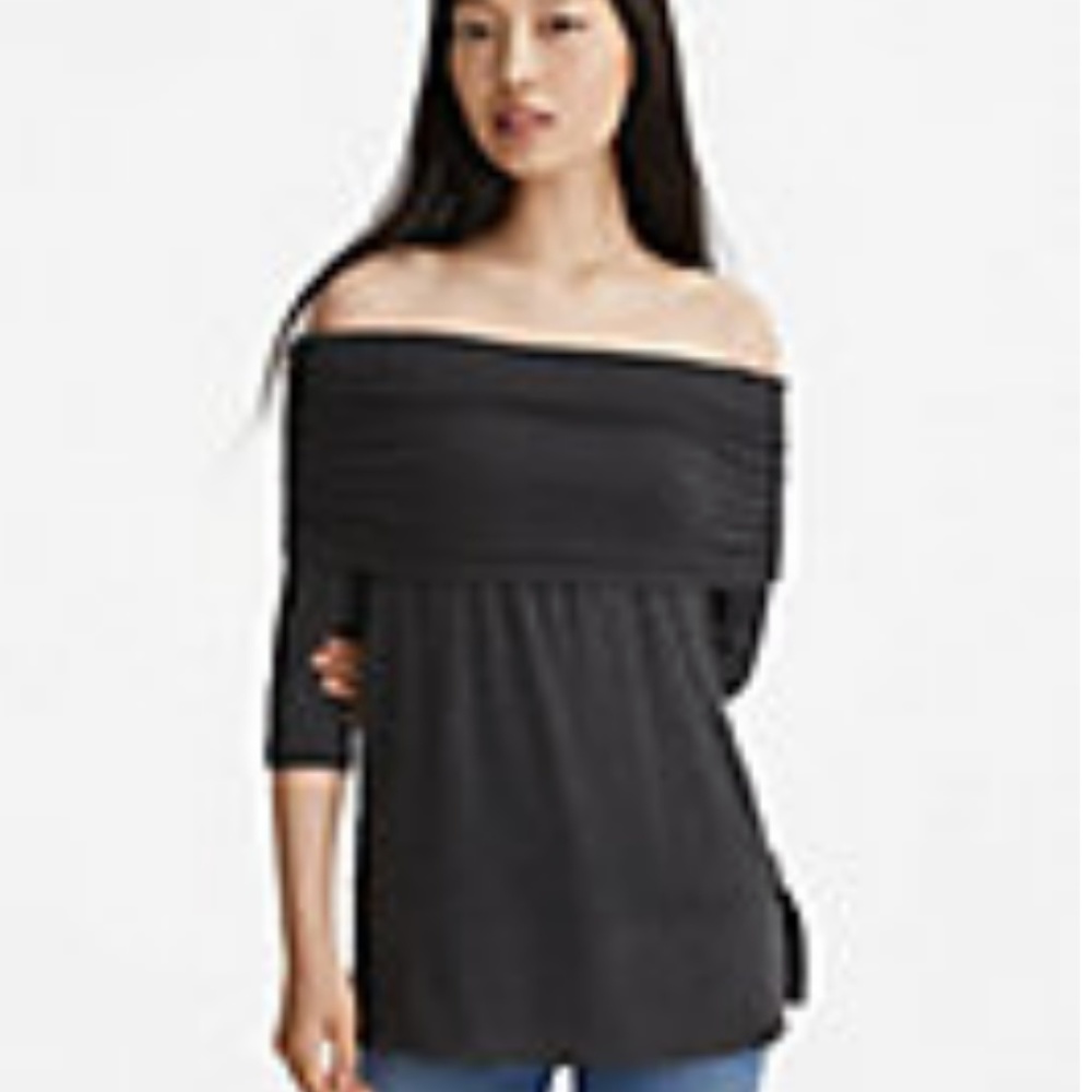 BNWT Lou & Grey off the shoulder top